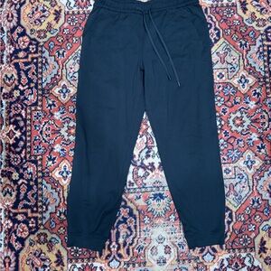 Lululemon Athletica women’s Black joggers